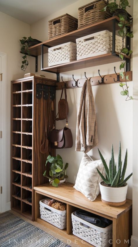 mueble recibidor organizador para abrigos y perchero con zapatero de madera y rattan